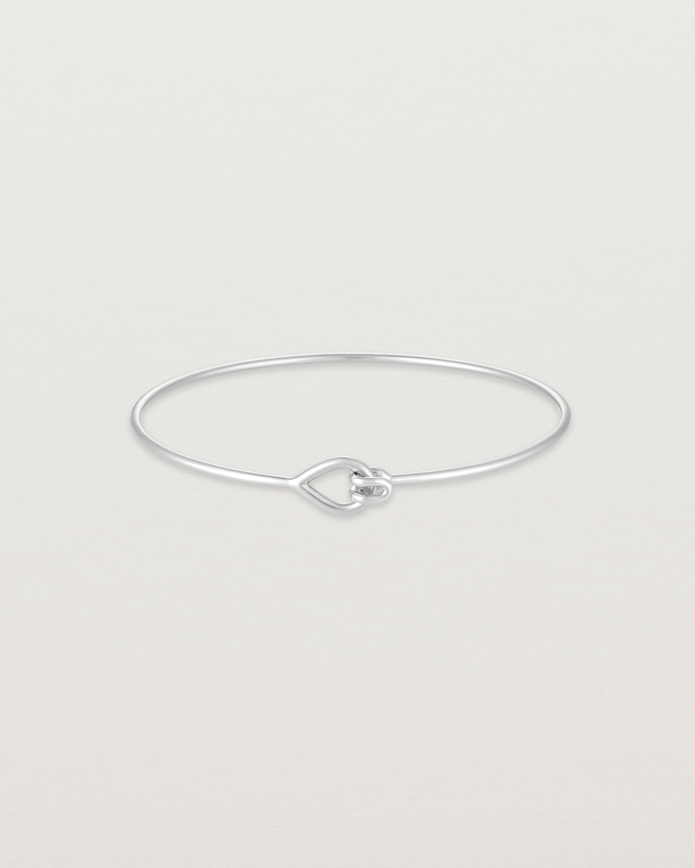 Front view of the Oana Bangle in sterling silver.