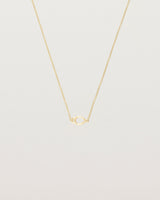 Front view of  the Oana Necklace in Yellow Gold.