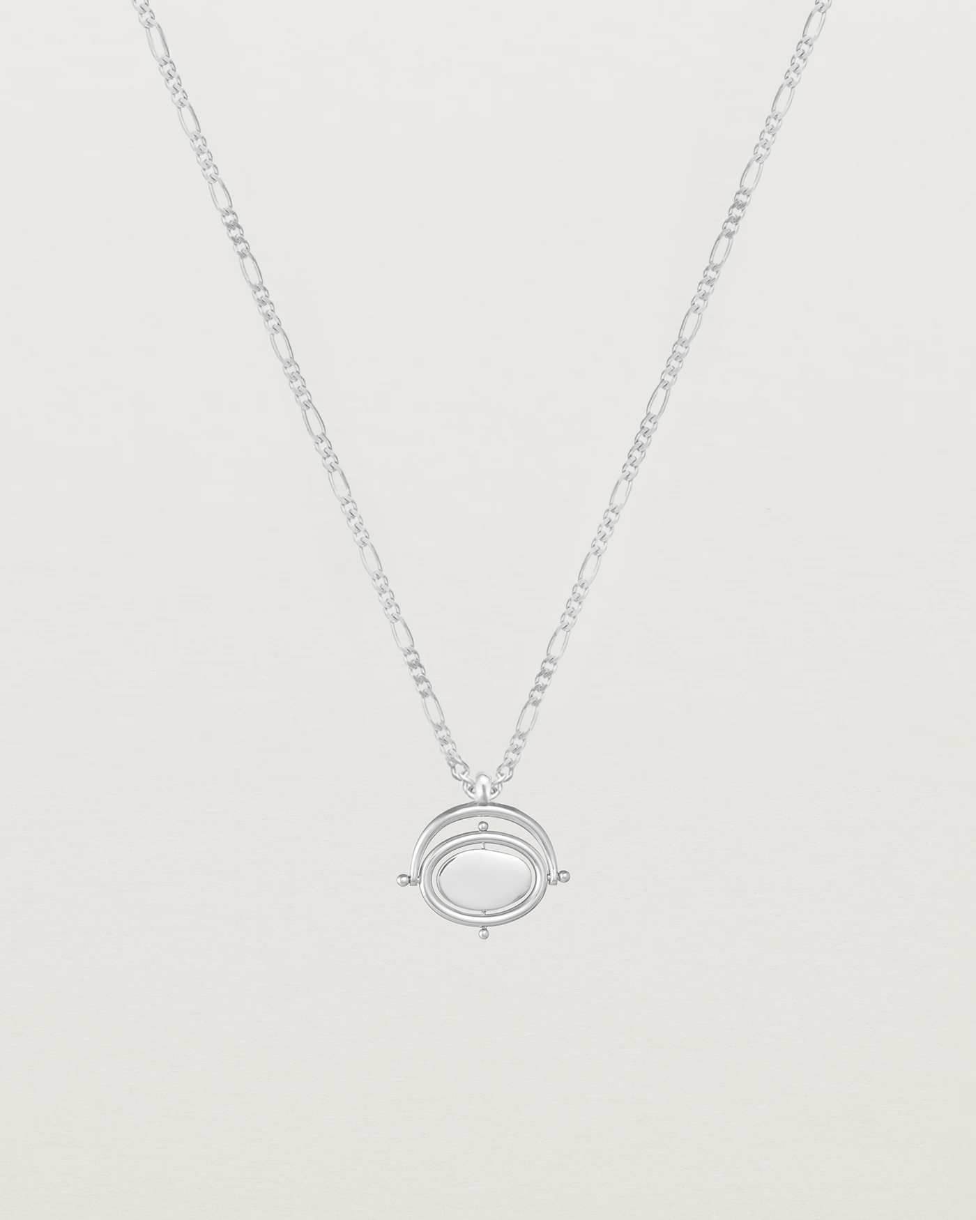 Ora Necklace