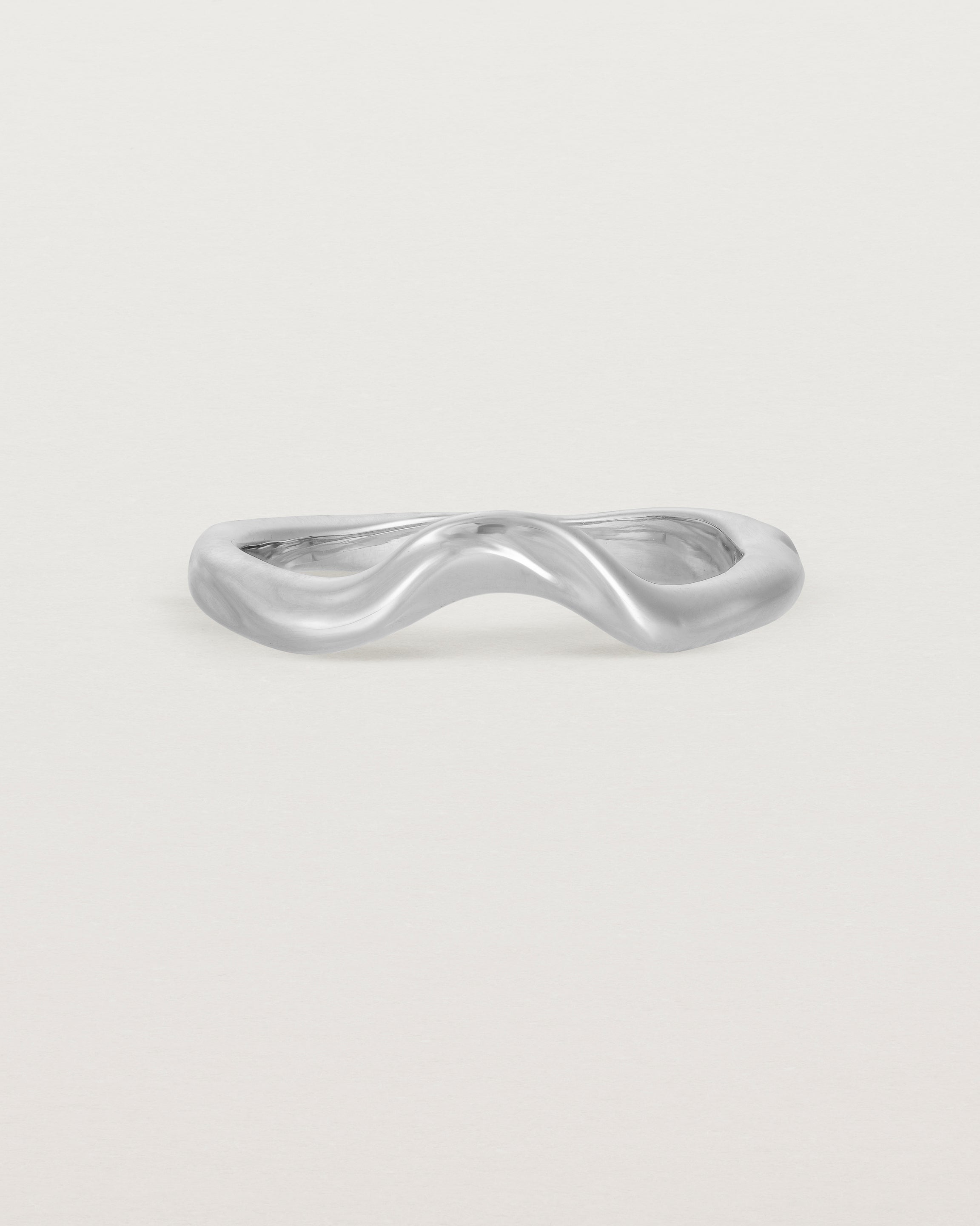 Front view of the Organic Crown Ring | Fit Ⅰ | White Gold.