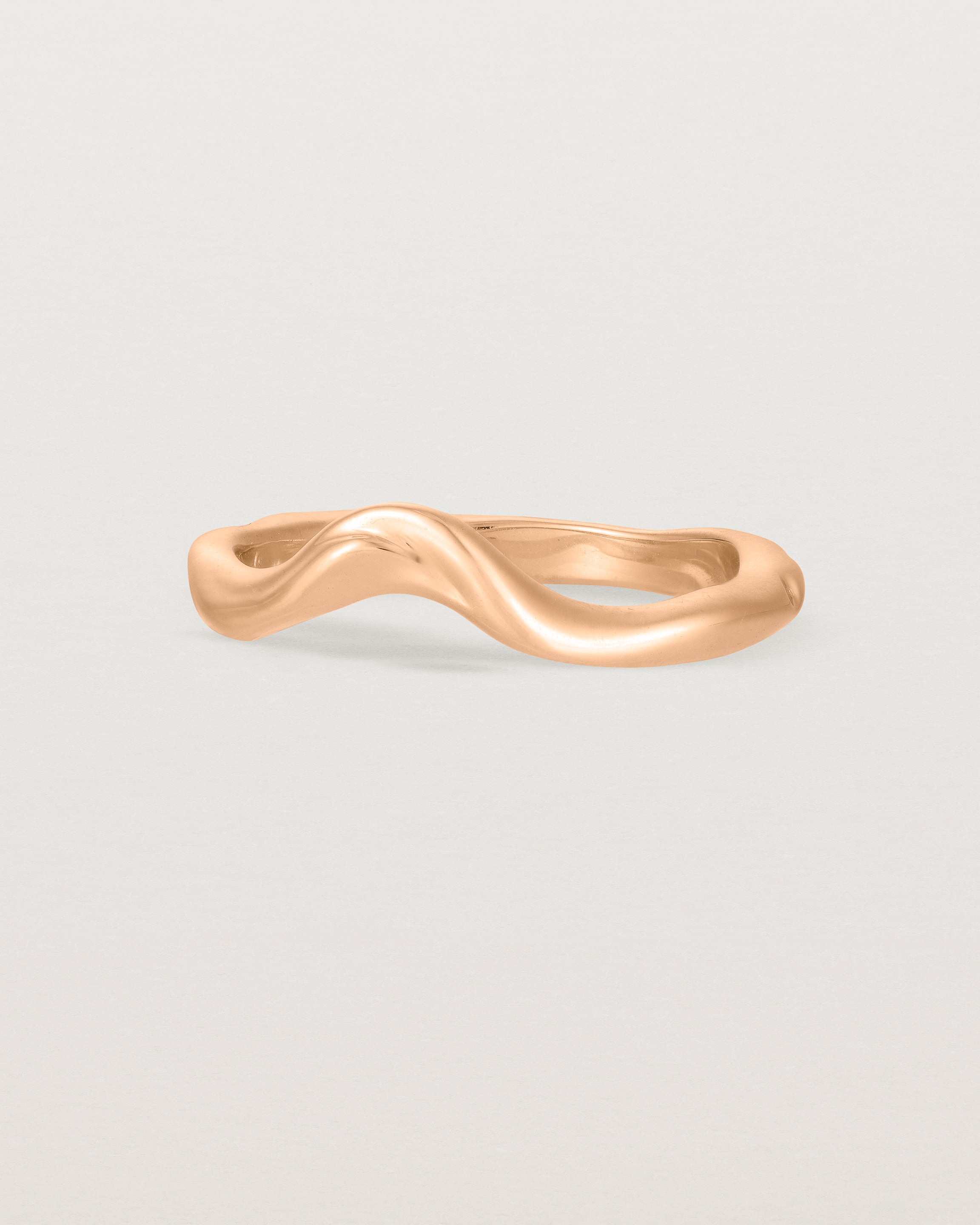Angled view of the Organic Crown Ring | Fit Ⅱ | Rose Gold.
