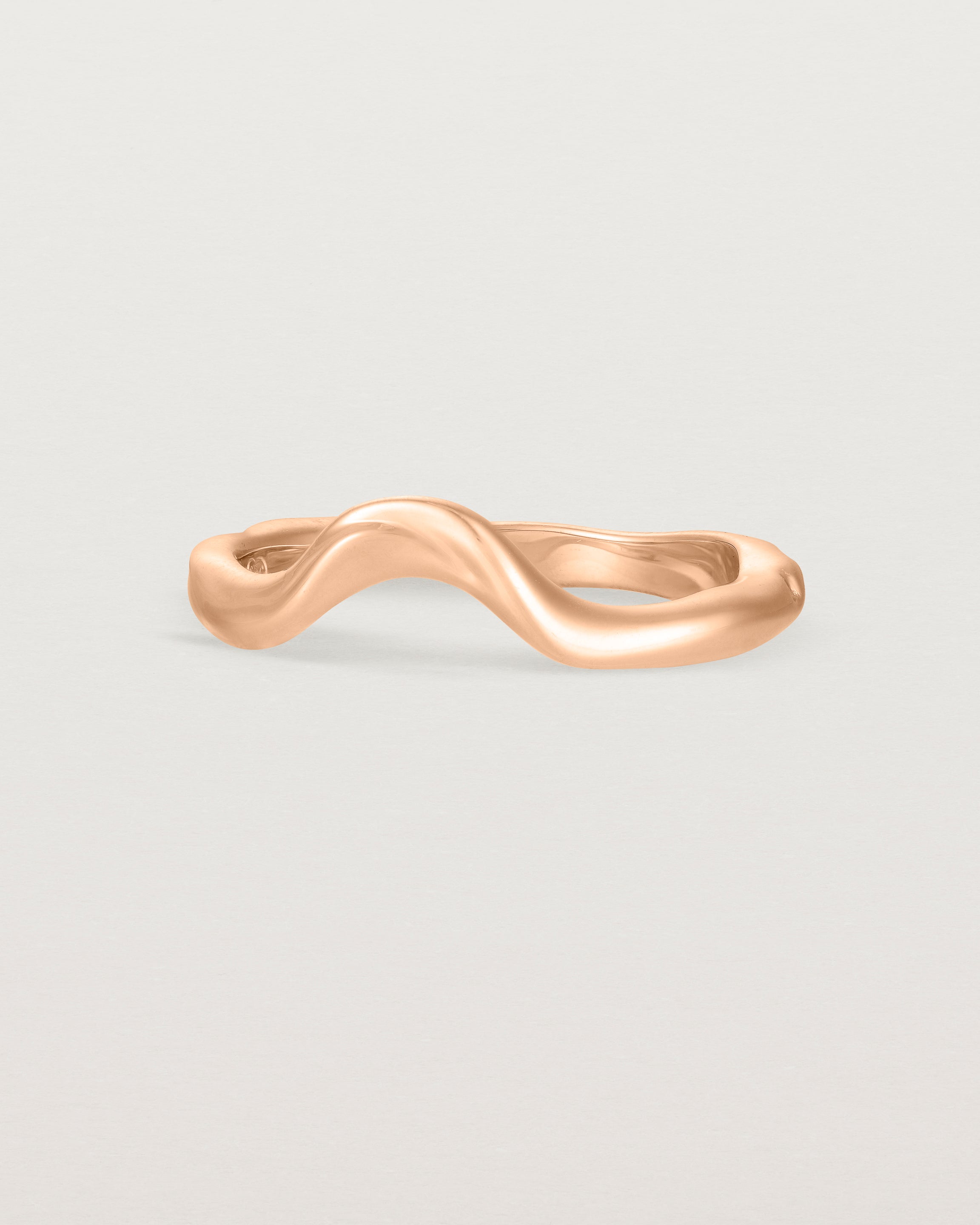 Angled view of the Organic Crown Ring | Fit Ⅳ | Rose Gold.