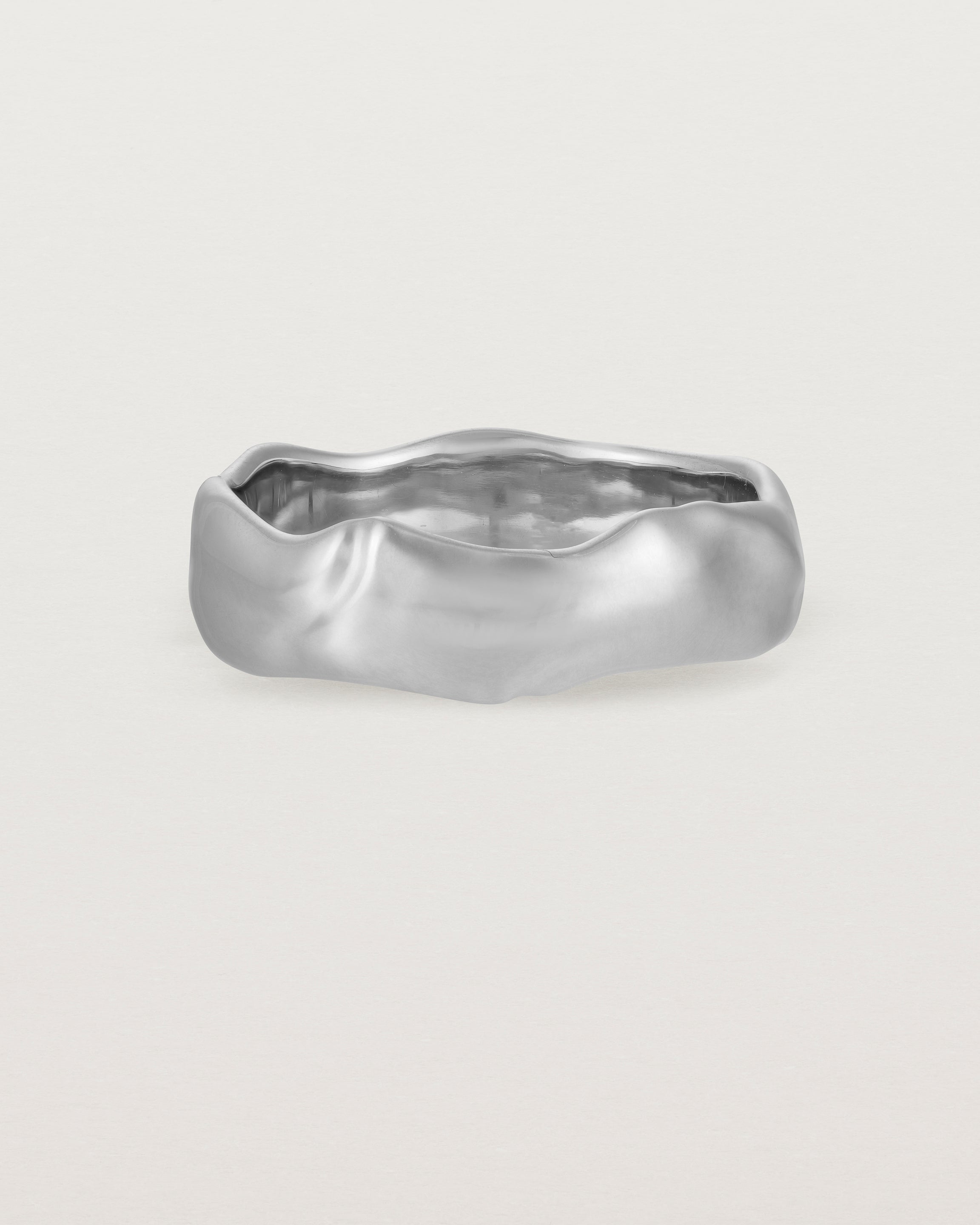 The Organic Wedding Ring | 6mm | White Gold. 