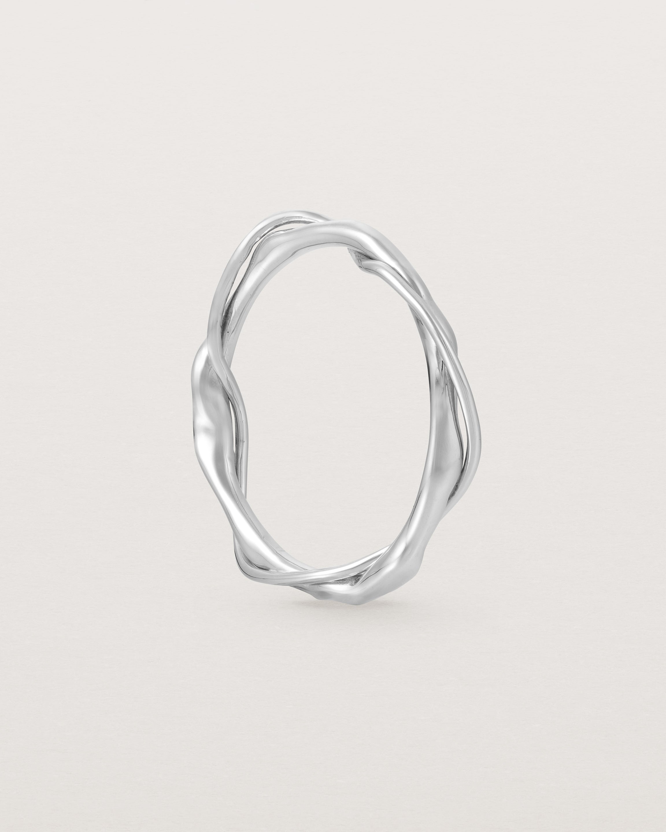 The Petite Dalí Ring | White Gold.