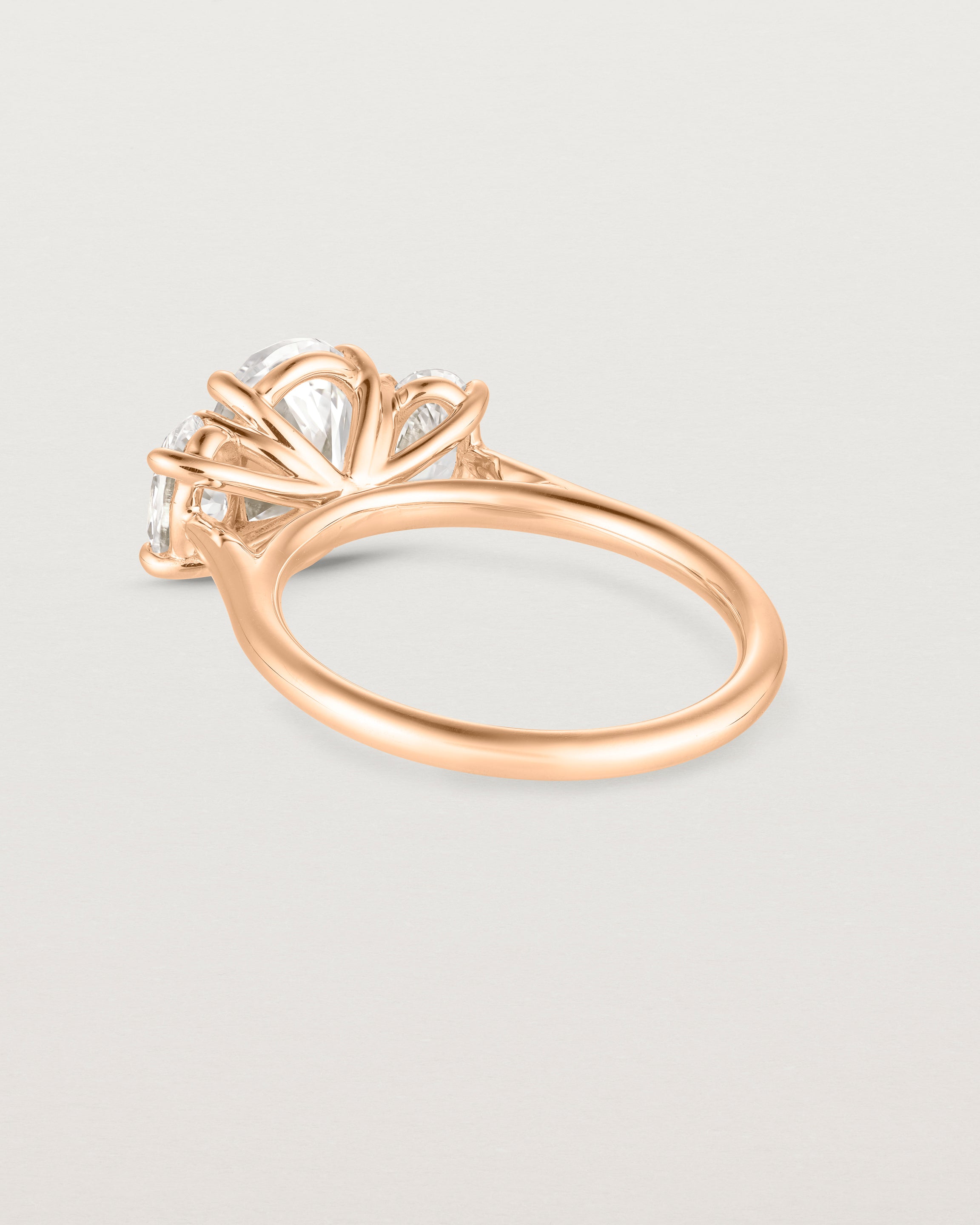 Signature Oval Trio | Diamond