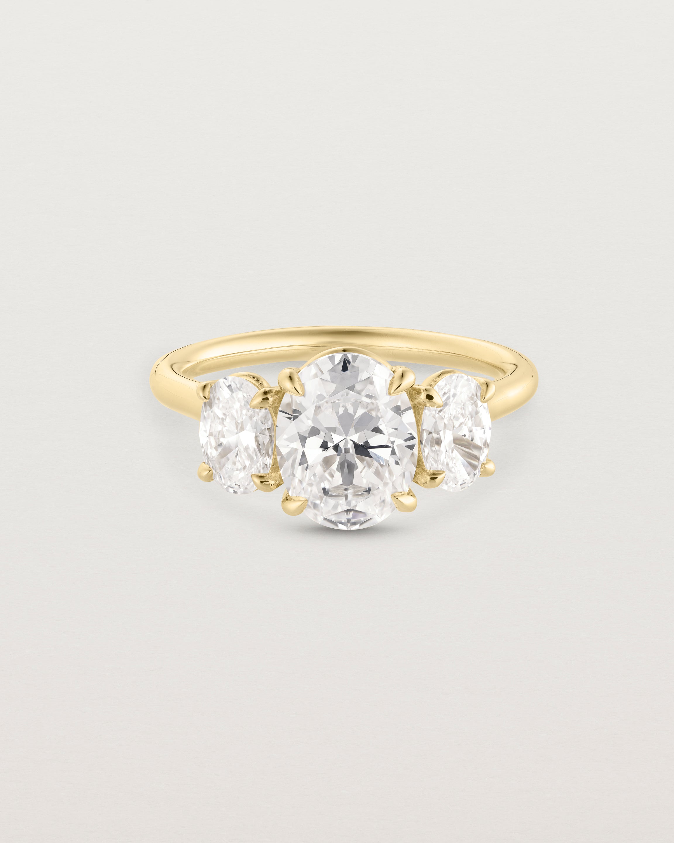 Signature Oval Trio | Laboratory Grown Diamond