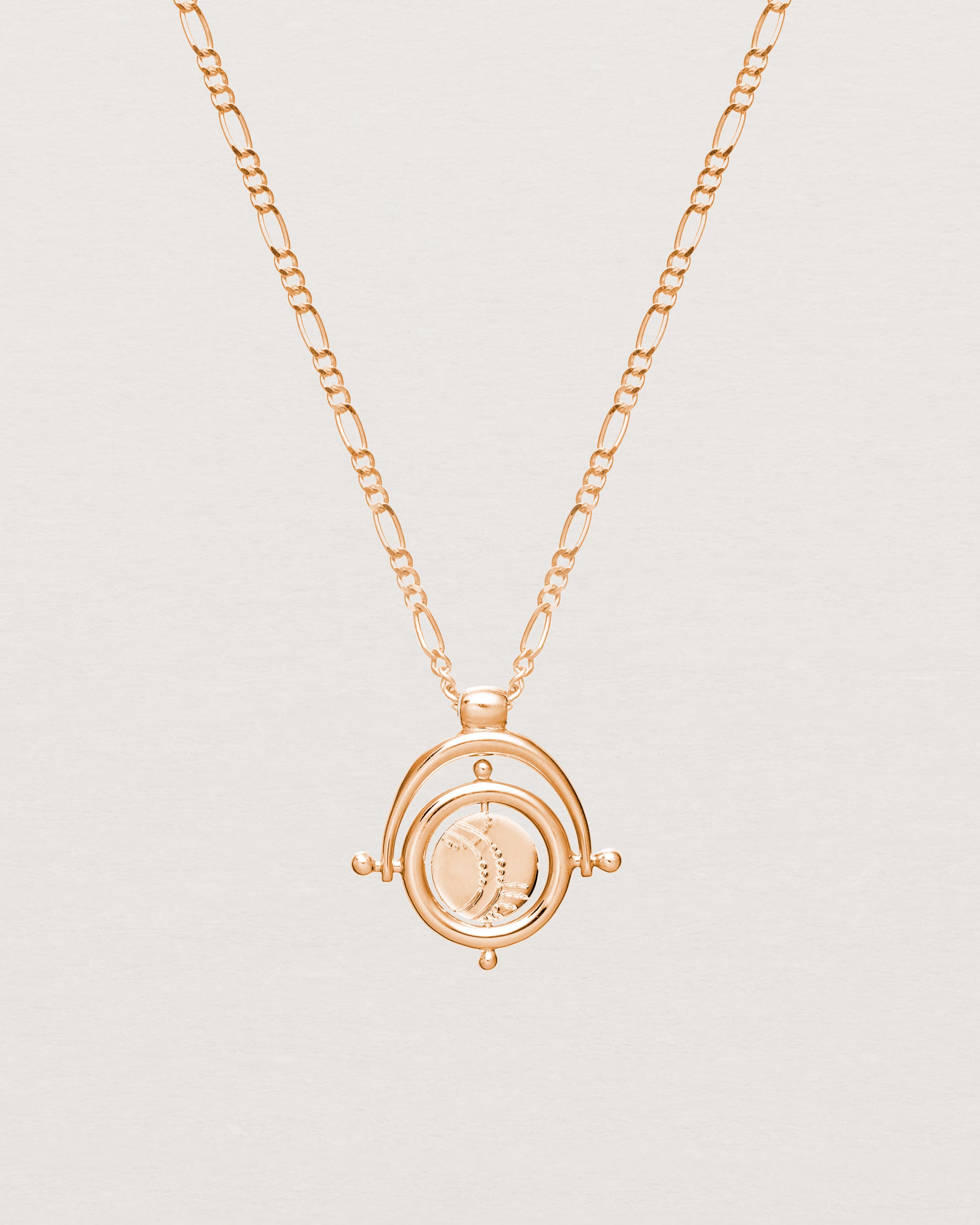 Back of the Solluné Necklace | Rose Gold