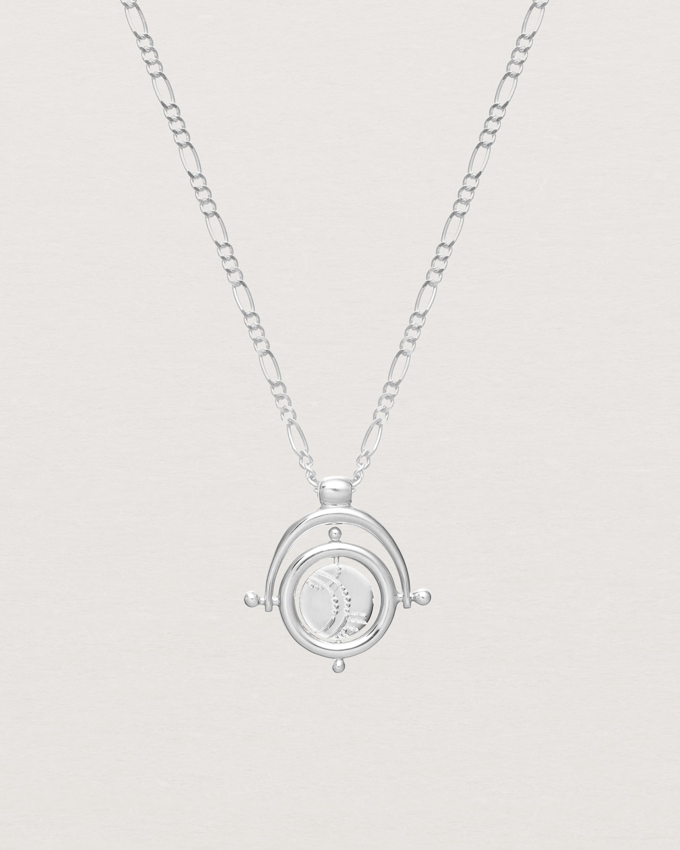 Back of the Solluné Necklace | Sterling Silver.