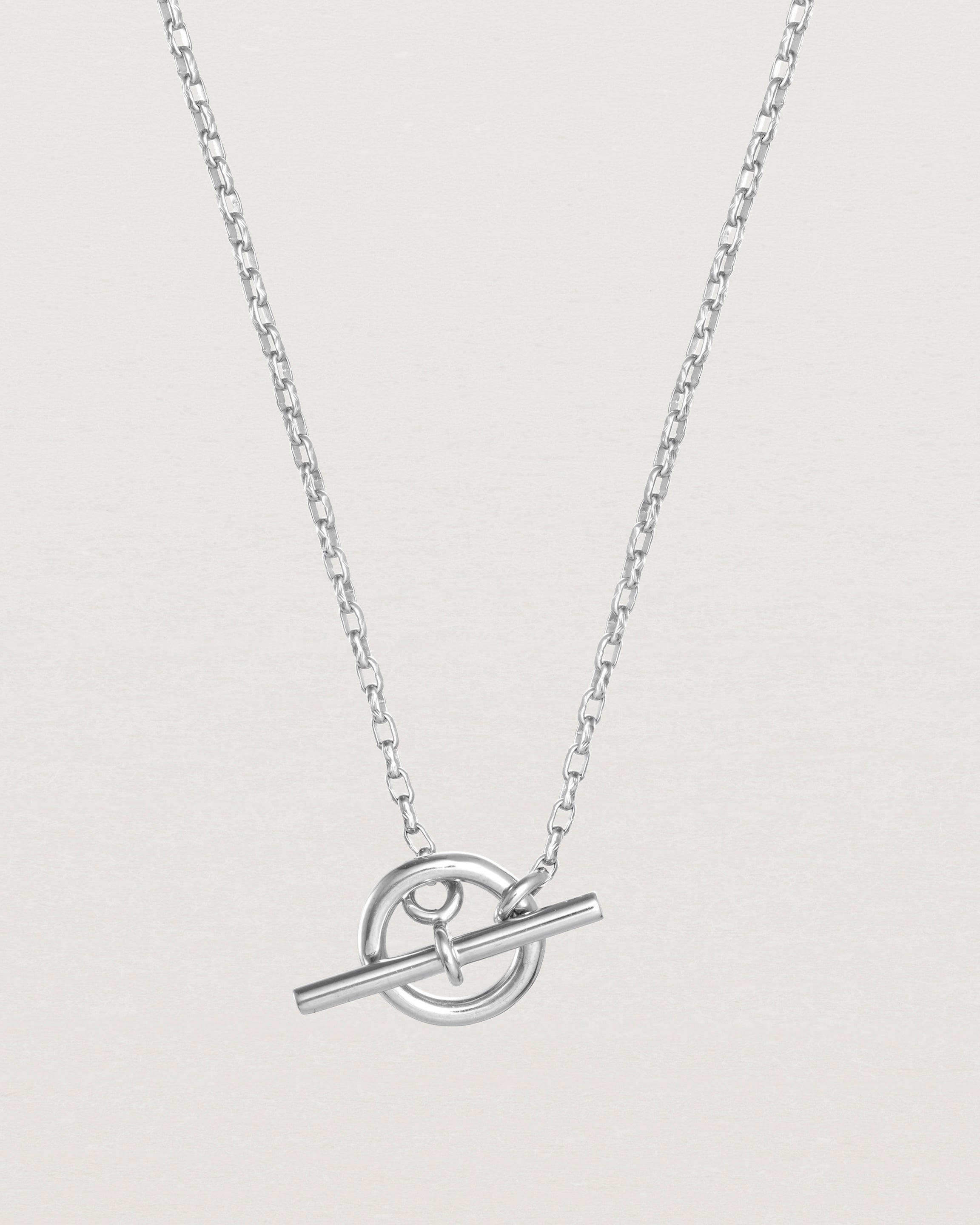 Close up view of the Terra Chain Necklace | Fine in white gold.