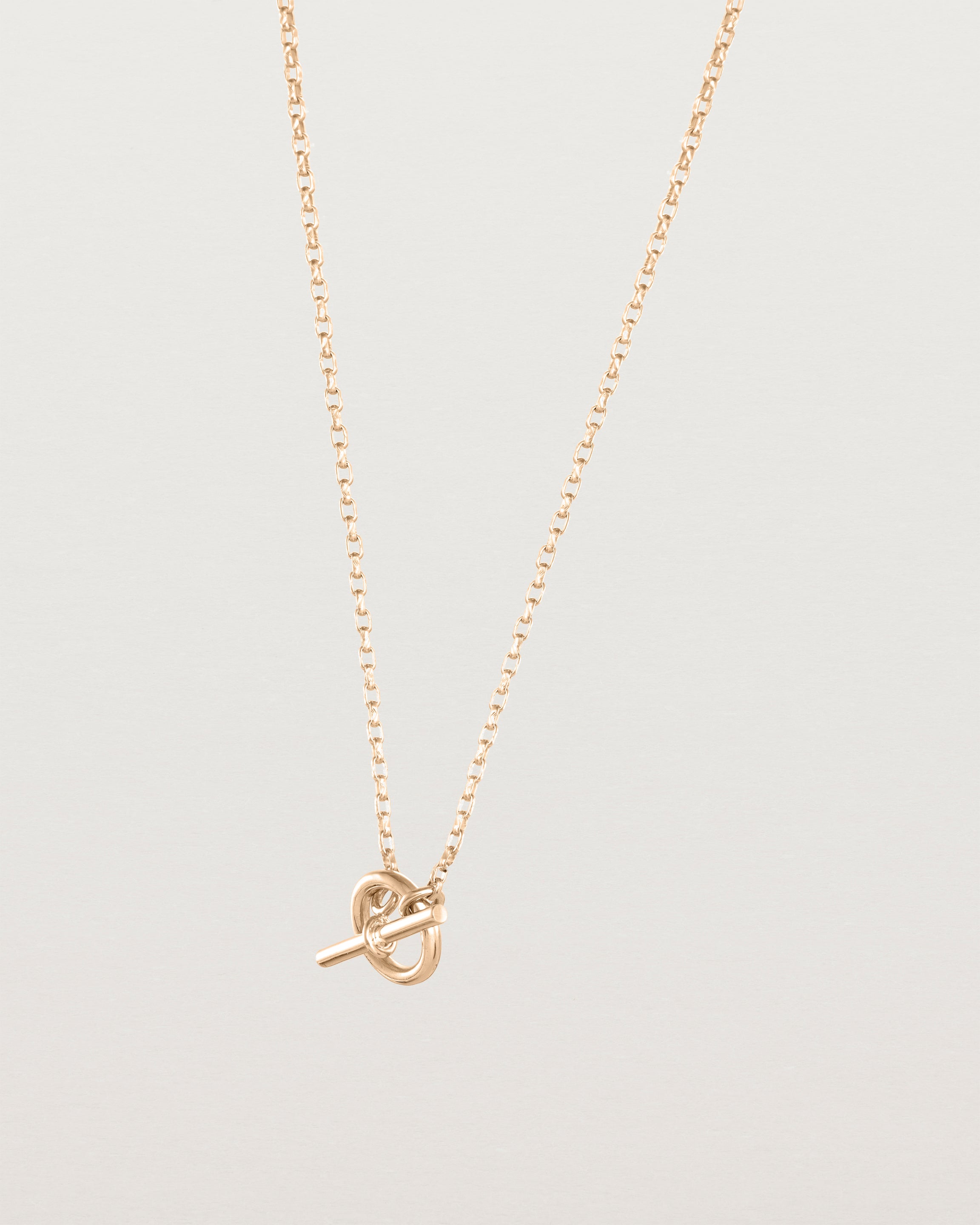Angled view of the Terra Chain Necklace | Fine in rose gold.