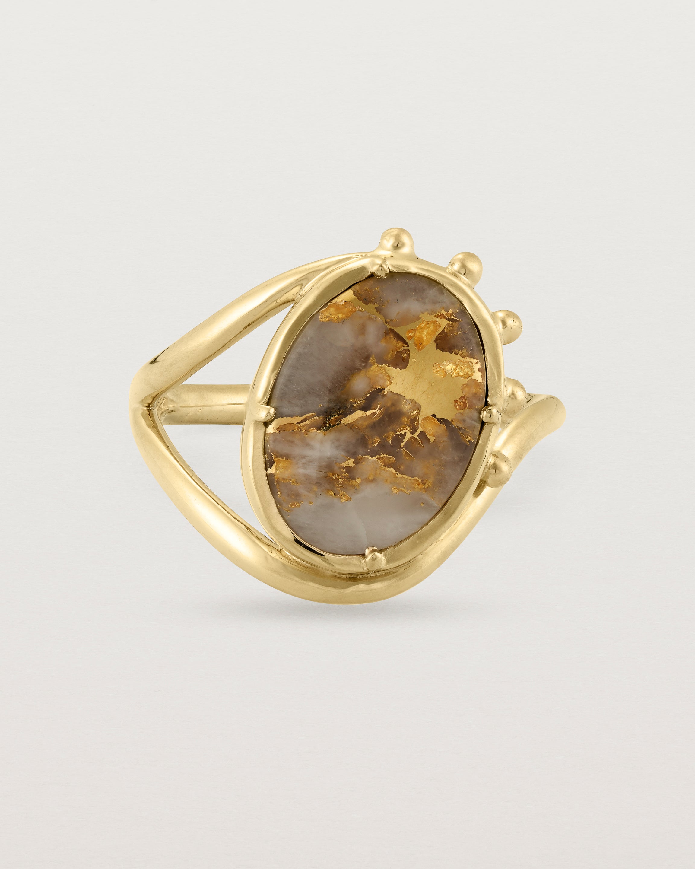 Front view of the Through Umber | Gold in Quartz | Yellow Gold.