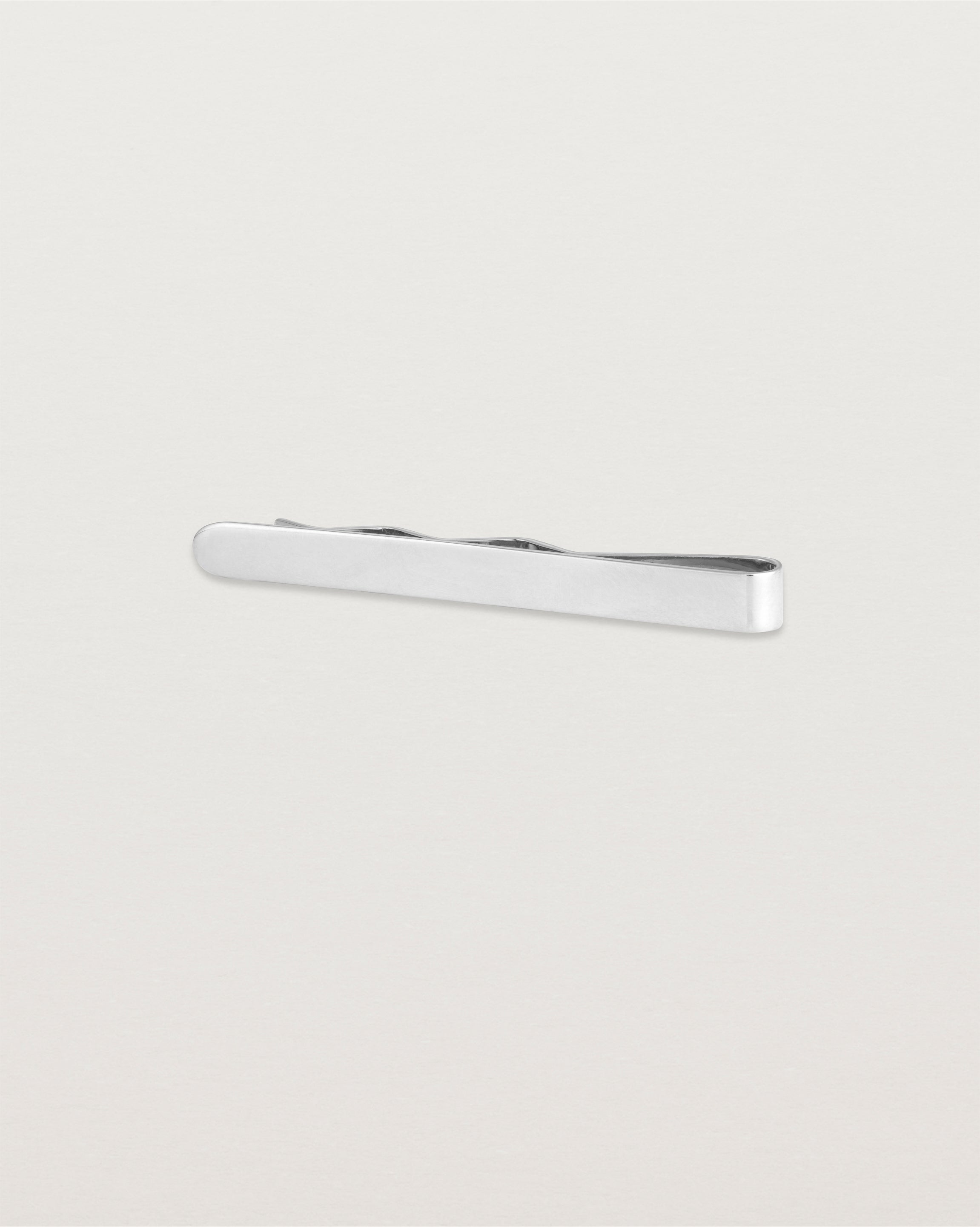 The Turas Tie Bar in Sterling Silver.