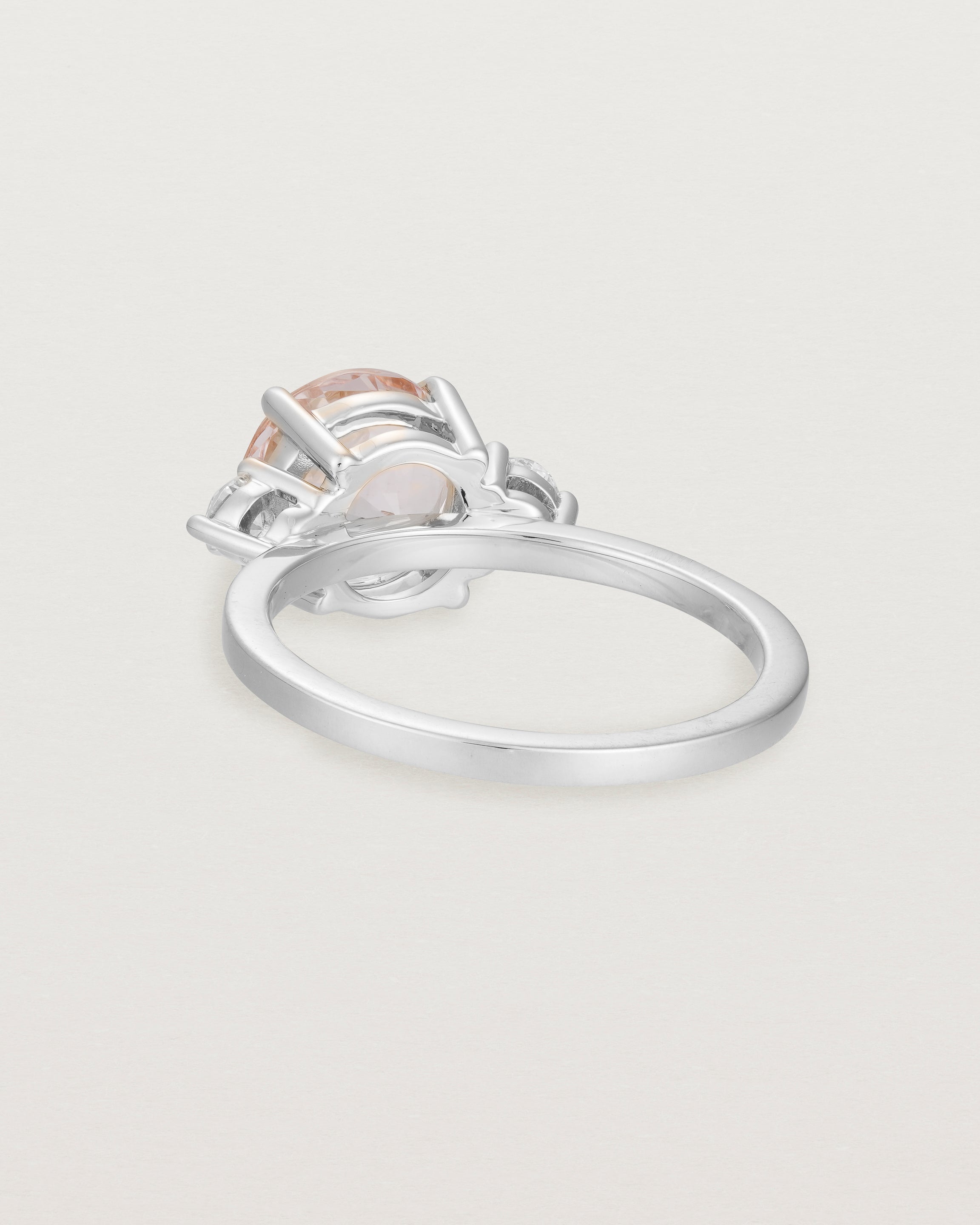 Una Round Trio Ring | Morganite & Diamonds