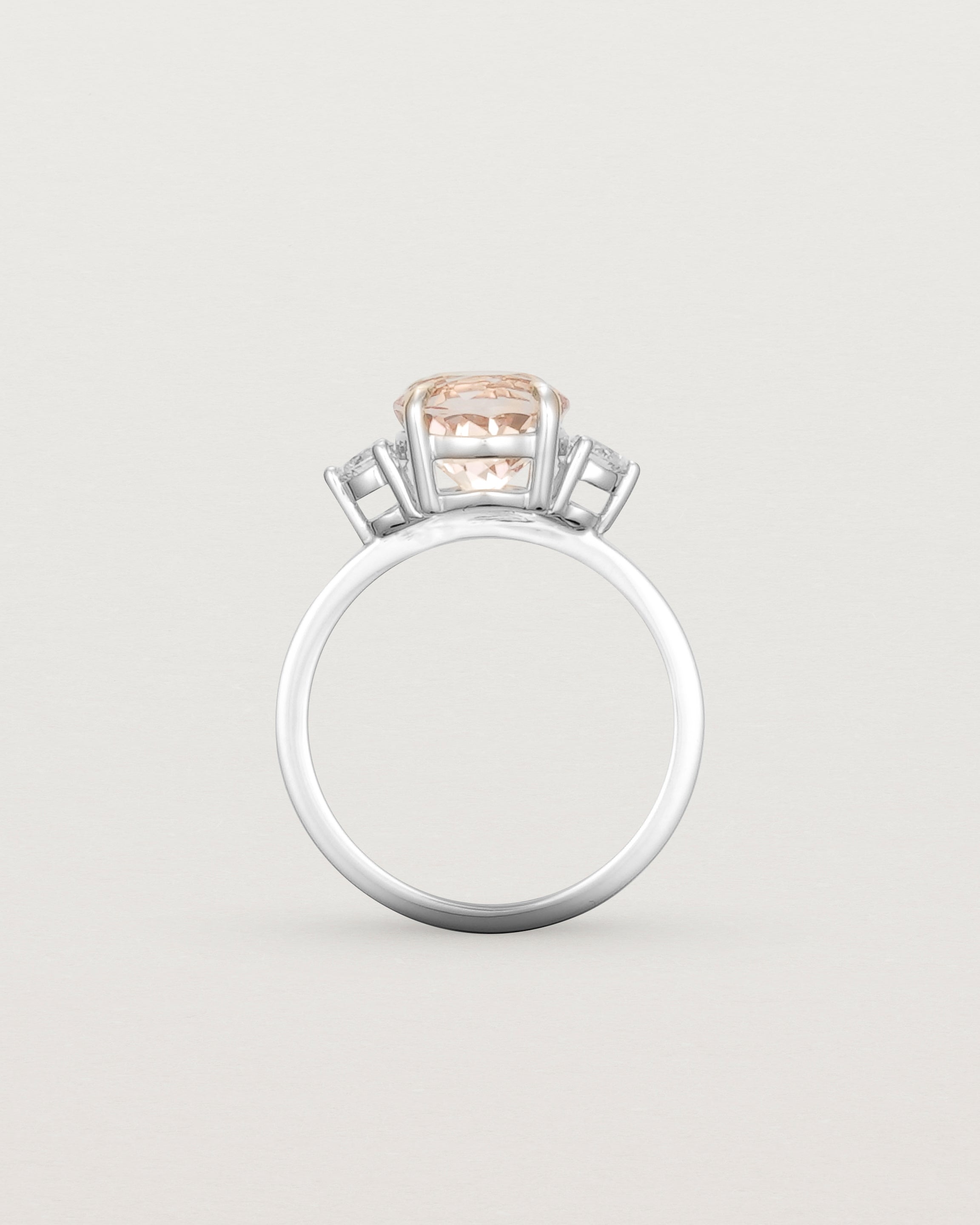 Una Round Trio Ring | Morganite & Diamonds