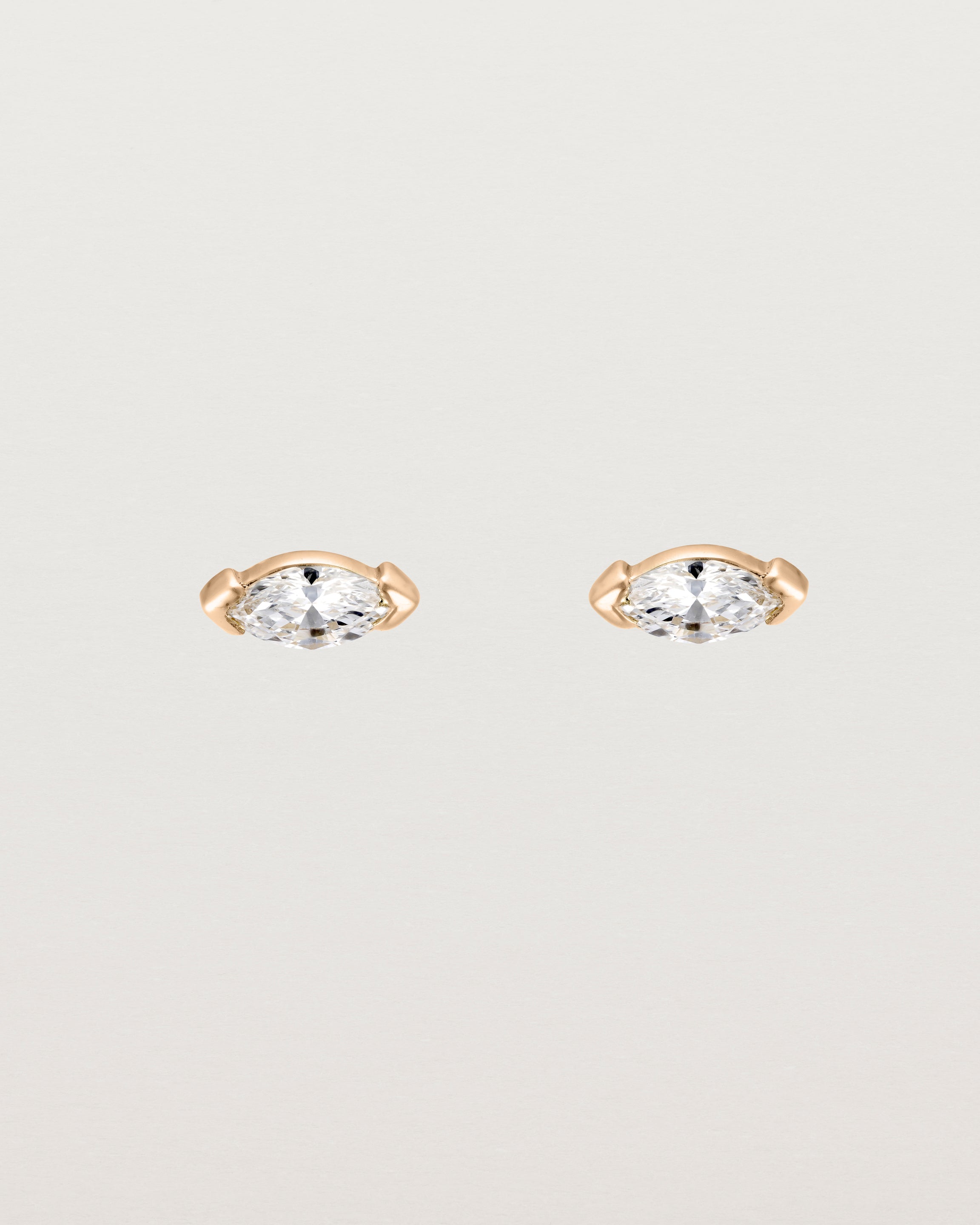 Front view of the Vega Studs | Diamond in rose gold.