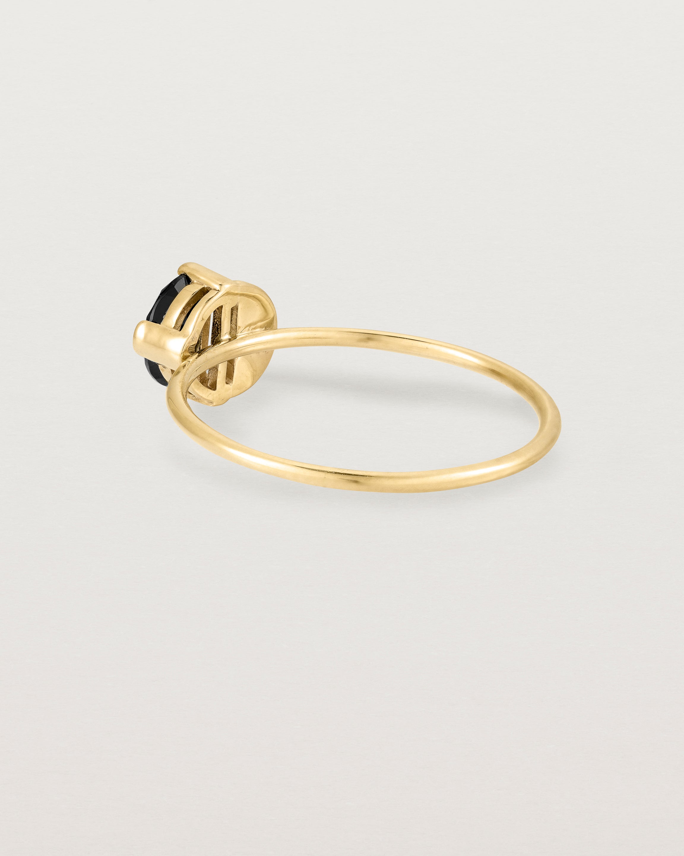 Back view of the Jia Stone Ring | Black Spinel in Yellow Gold.