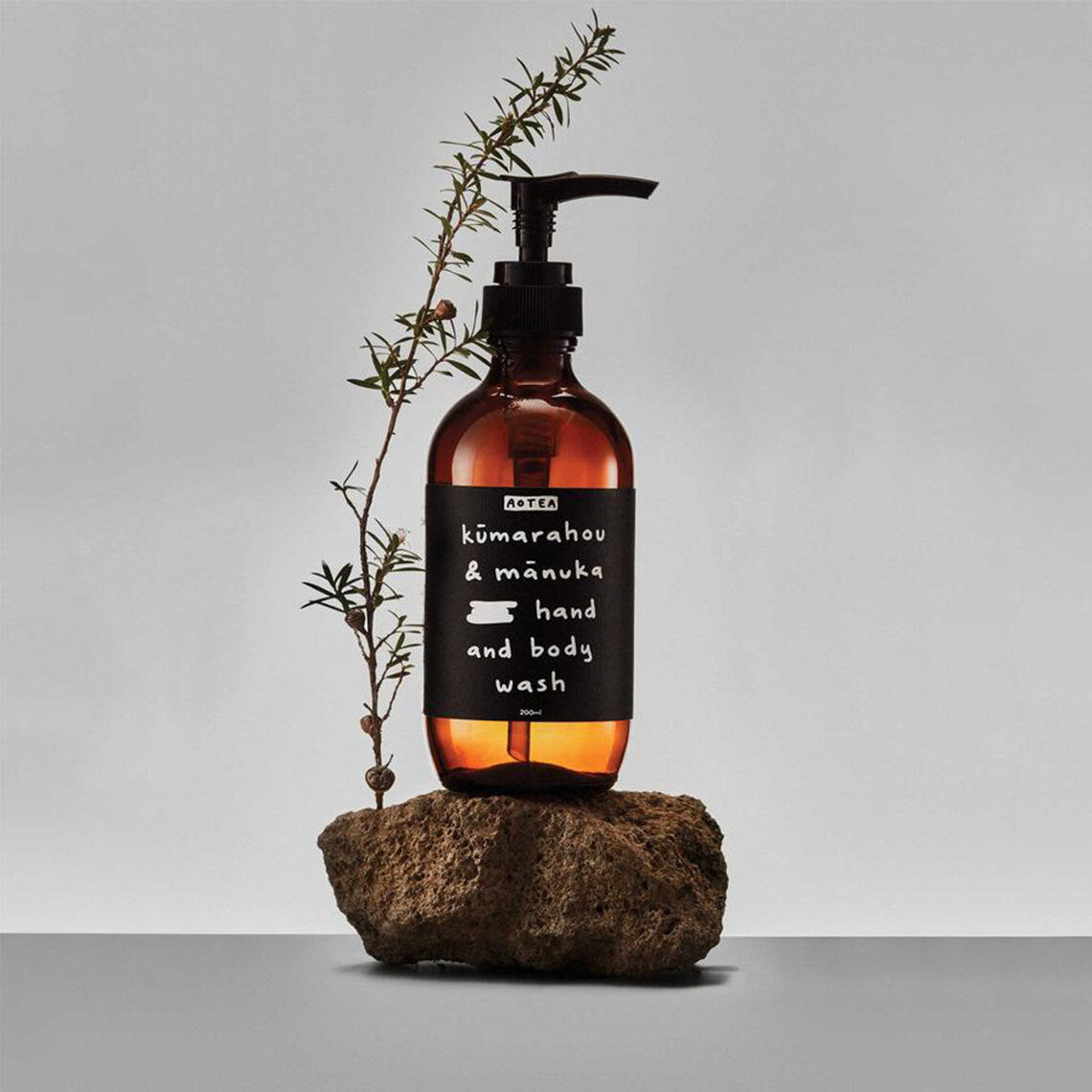 Kumarahou-_-Manuka-Honey-Hand-_-Body-Wash