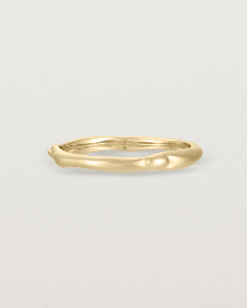 The Organic Wedding Ring | 2mm in Yellow Gold.