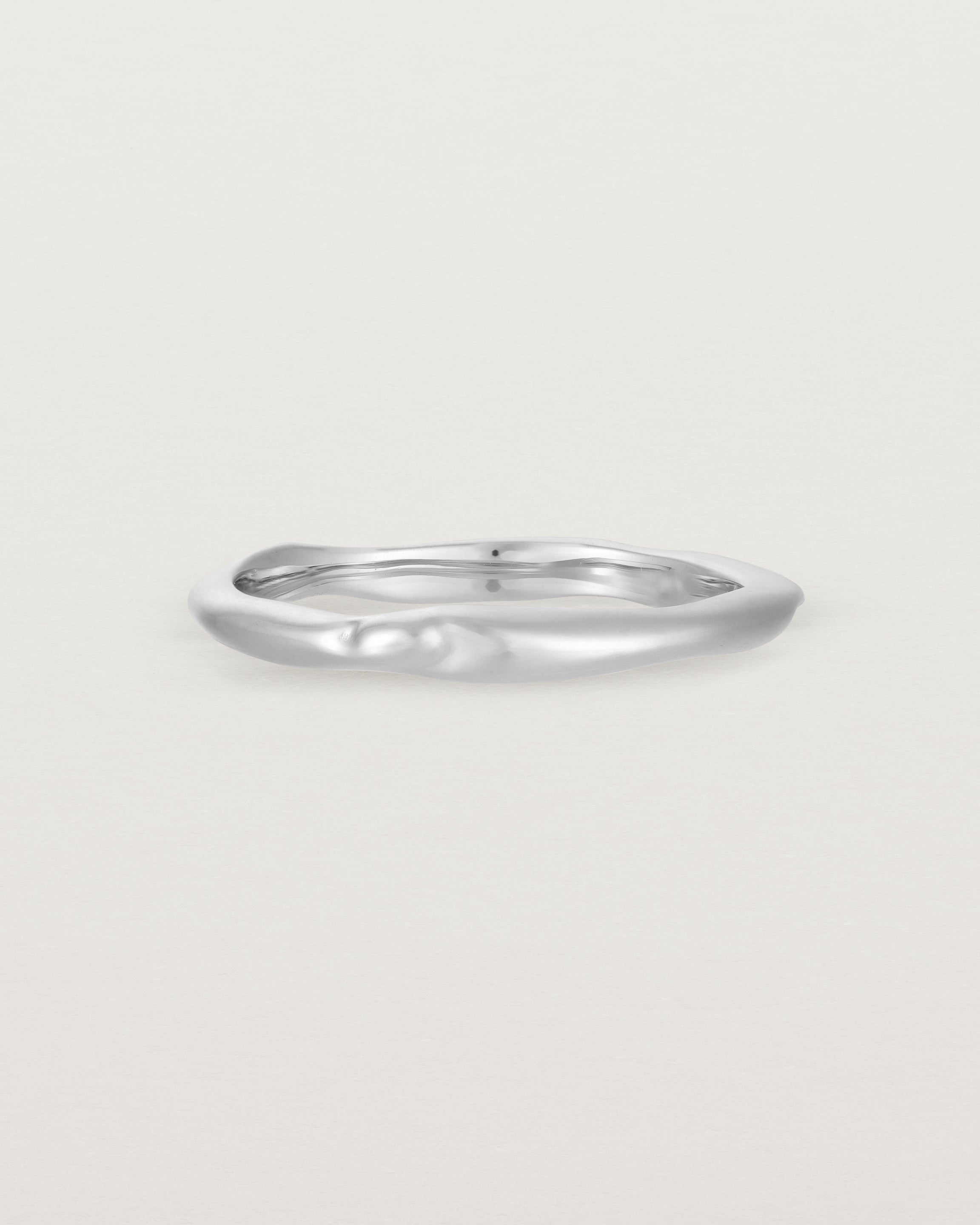 The Organic Wedding Ring | 2mm in White Gold.