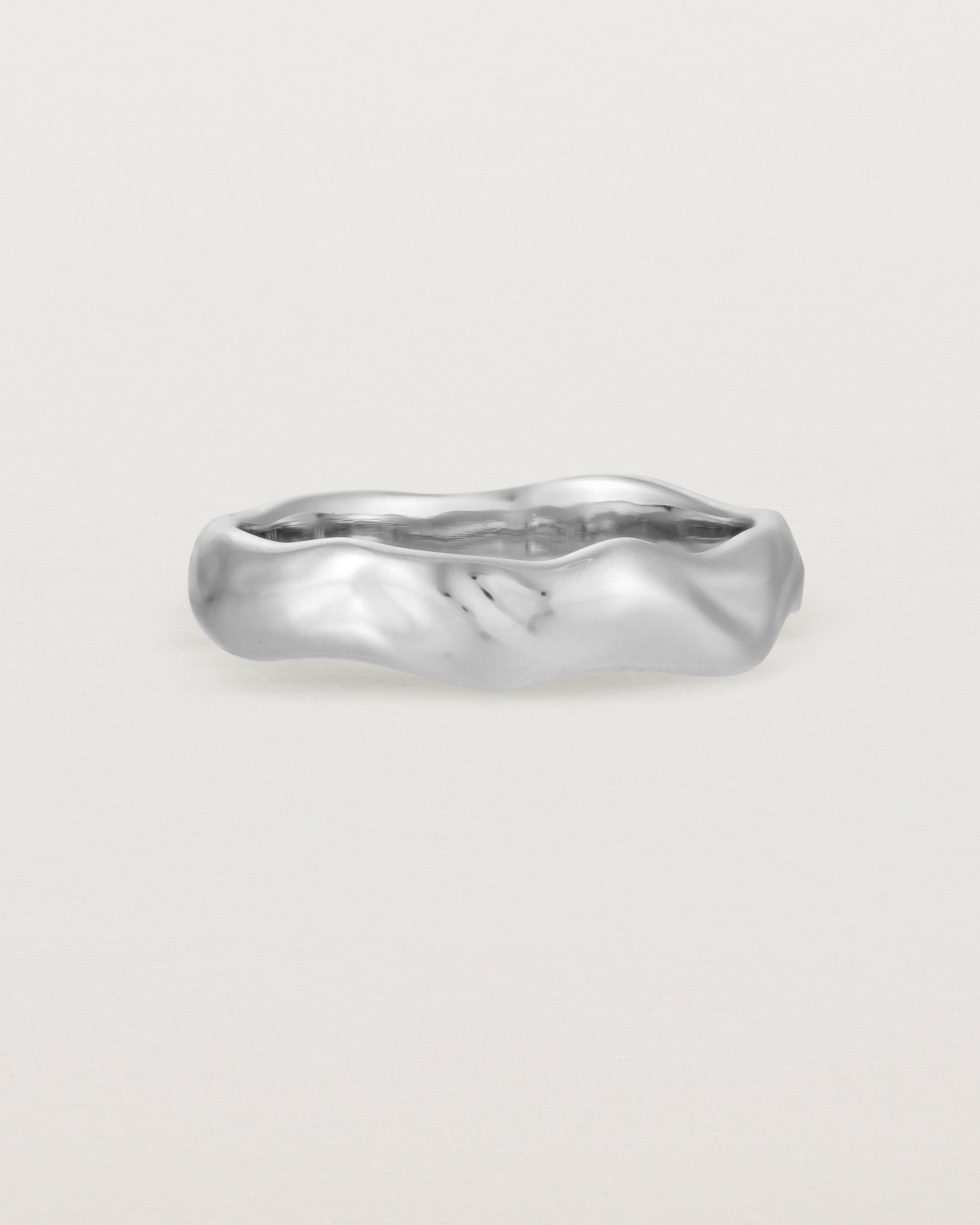 The Organic Wedding Ring | 4mm | White Gold. 