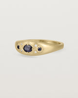 Angled view of the Seule Cheri Ring | Australian Sapphires | Yellow Gold.