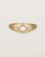 Front view of the Seule Cheri Ring | Diamonds | Yellow Gold.
